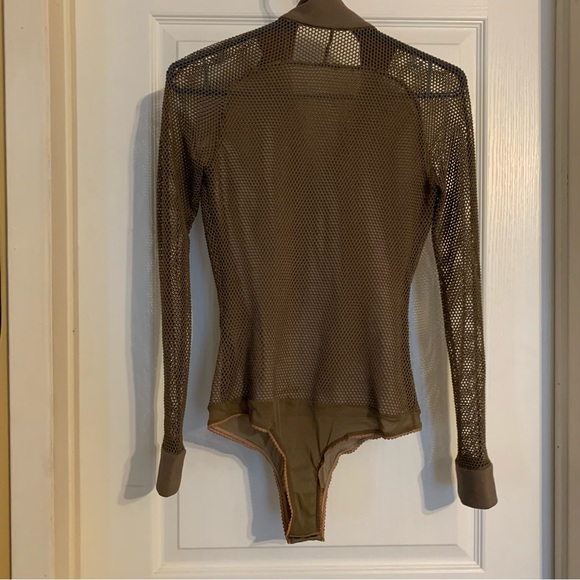 Mesh zip front body suit - Picture 7 of 10